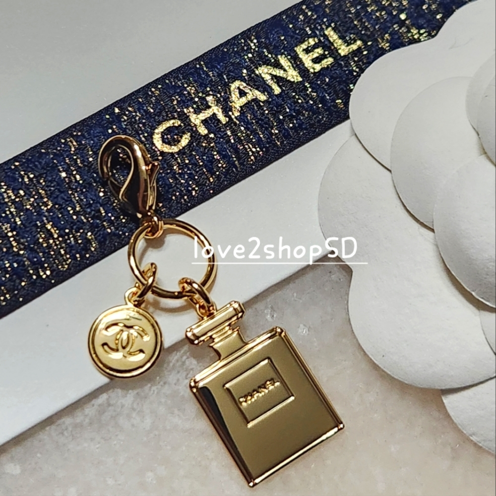 CHANEL Beauty Authentic Limited Edition Holiday Double Charm Perfume Bottle